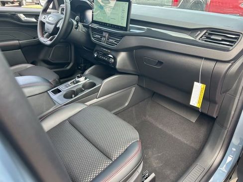 New 2026 Ford Escape ST-Line w/ Tech Pack #1 AWD/4WD image 10