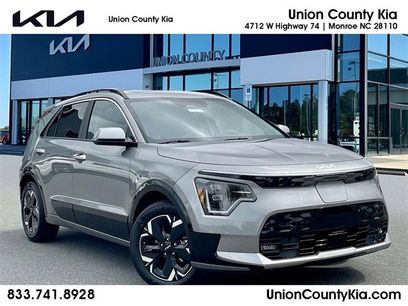New 2025 Kia Niro Wave w/ Wave Preserve Package