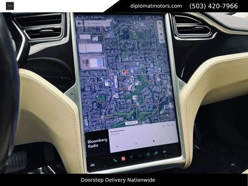 Used 2014 Tesla Model S 85 RWD image 32