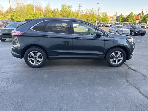 Certified 2023 Ford Edge SEL w/ Convenience Package AWD/4WD image 10