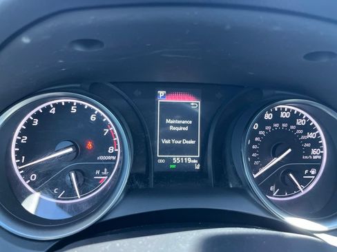 Used 2022 Toyota Camry SE w/ Carpet Mat Package (TMS) FWD image 11