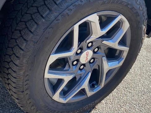 New 2026 GMC Sierra 1500 SLT w/ SLT Premium Plus Package image 29