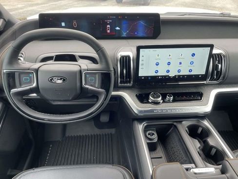 New 2025 Ford Expedition Tremor image 4