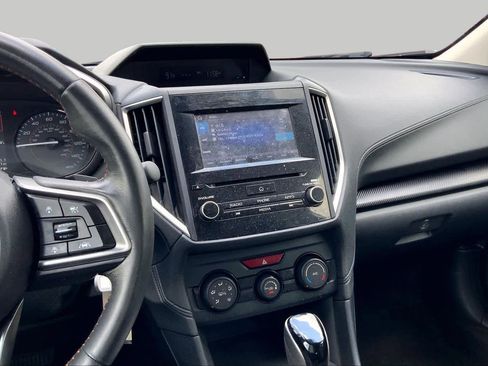 Used 2019 Subaru Crosstrek 2.0i Premium AWD/4WD image 6