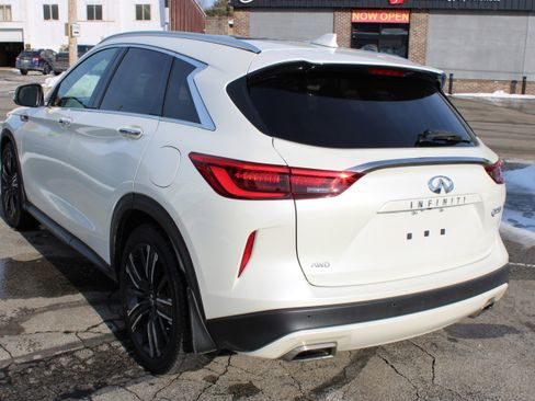 Used 2021 INFINITI QX50 Luxe w/ Appearance Package image 3