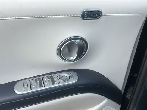 Used 2026 Hyundai Palisade Calligraphy image 25