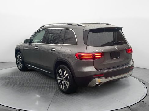 New 2026 Mercedes-Benz GLB 250 4MATIC image 5