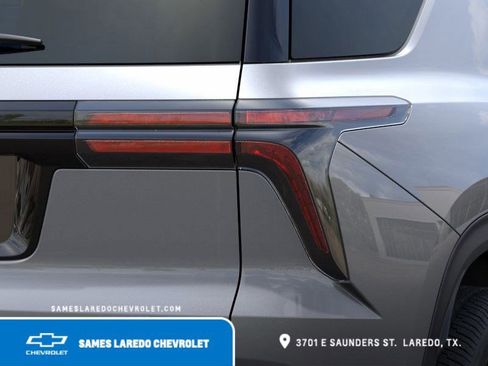 New 2026 Chevrolet Traverse LT w/ Midnight/Sport Edition image 11