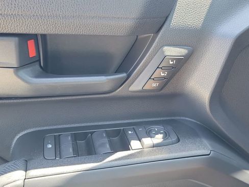 Certified 2026 Toyota 4Runner TRD Off-Road Premium AWD/4WD image 20
