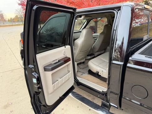 Used 2008 Ford F350 XL image 28