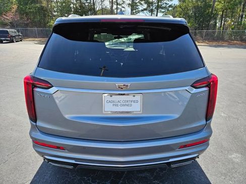 Certified 2025 Cadillac XT6 Premium Luxury image 6