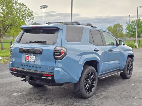 New 2026 Toyota 4Runner 4WD image 5