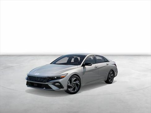 New 2025 Hyundai Elantra SEL image 1