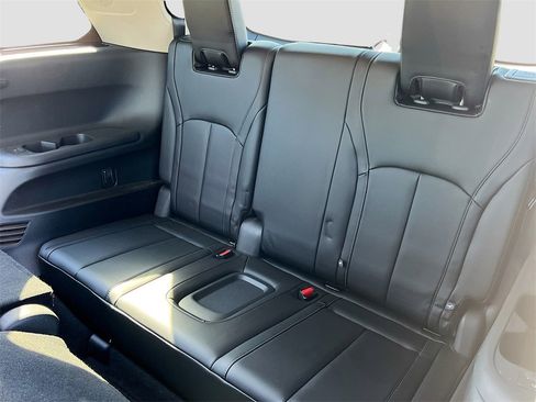 Used 2023 INFINITI QX60 Sensory w/ Vision Package image 29