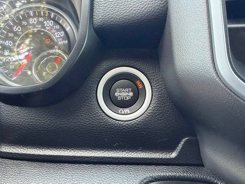 Certified 2019 RAM 1500 Big Horn AWD/4WD image 28
