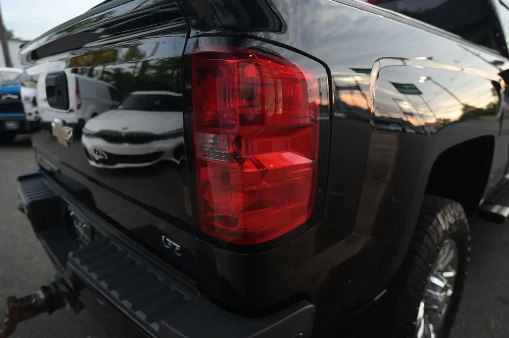 Used 2019 Chevrolet Silverado 3500 LTZ w/ Duramax Plus Package AWD/4WD image 20