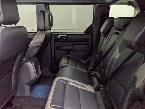 New 2025 Ford Bronco Outer Banks image 23