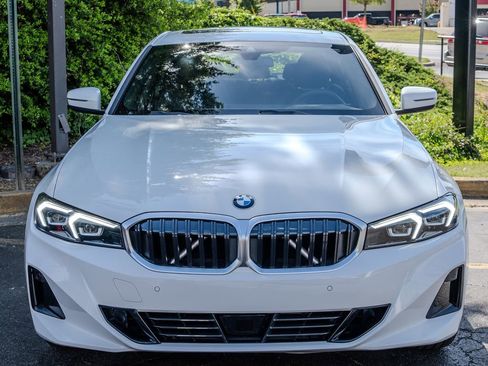 Used 2026 BMW 330i Sedan image 2