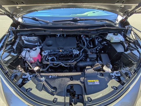 Used 2022 Toyota Sienna XSE image 31