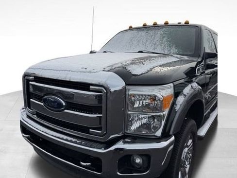 Used 2012 Ford F250 Lariat w/ Chrome Pkg image 9