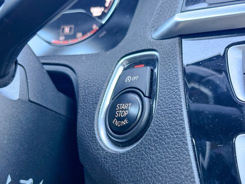 Used 2018 BMW M2 image 18
