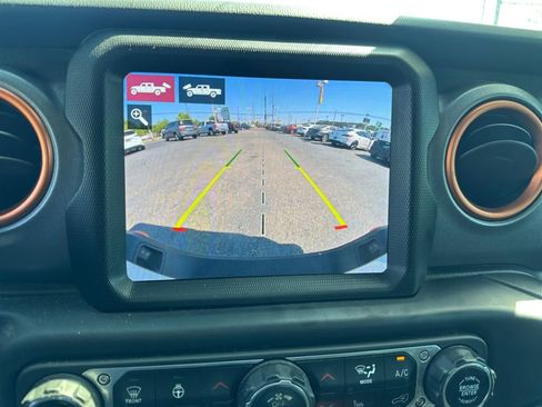 Used 2021 Jeep Gladiator Mojave AWD/4WD image 1