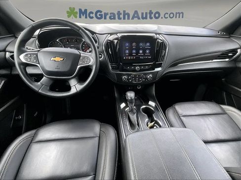 Used 2023 Chevrolet Traverse LT w/ LT Premium Package AWD/4WD image 9
