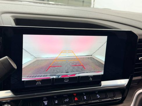 Used 2025 GMC Sierra 3500 SLT w/ X31 Off-Road Package image 30