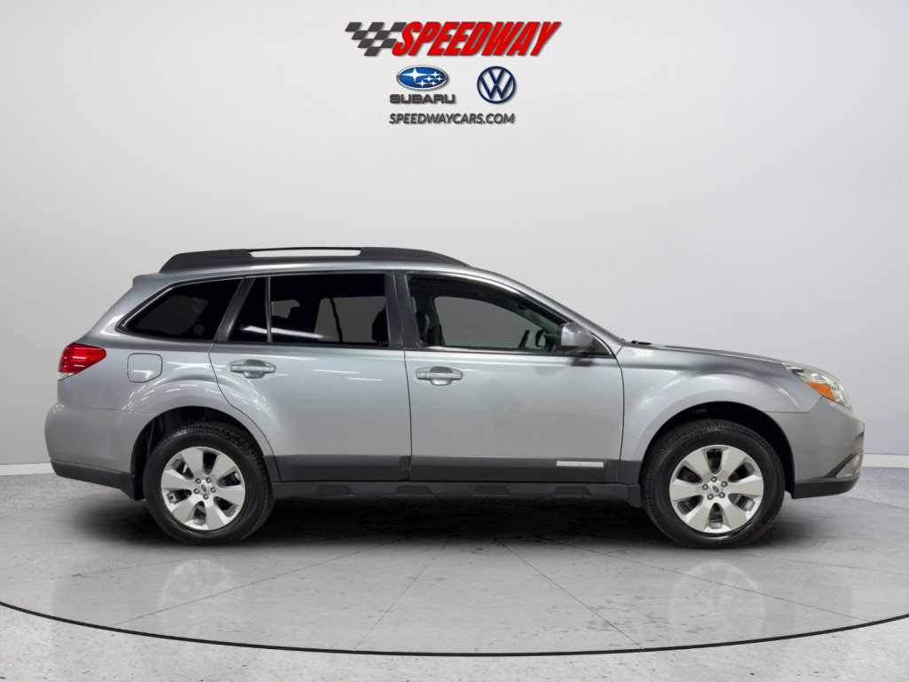 Used 2012 Subaru Outback 2.5i Limited w/ Moonroof Pkg AWD/4WD image 4