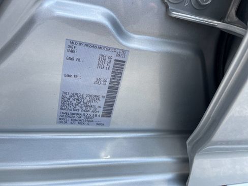 Used 2024 Nissan Altima 2.5 SV FWD image 31