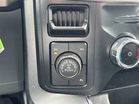 Used 2025 Ford F150 XLT w/ Equipment Group 301A Standard AWD/4WD image 20