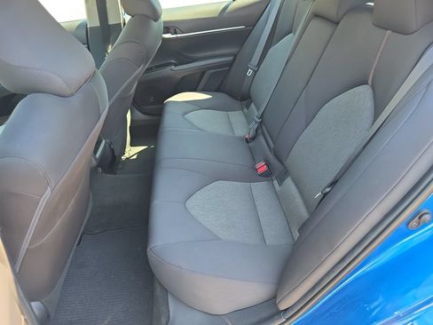 Used 2019 Toyota Camry LE FWD image 29