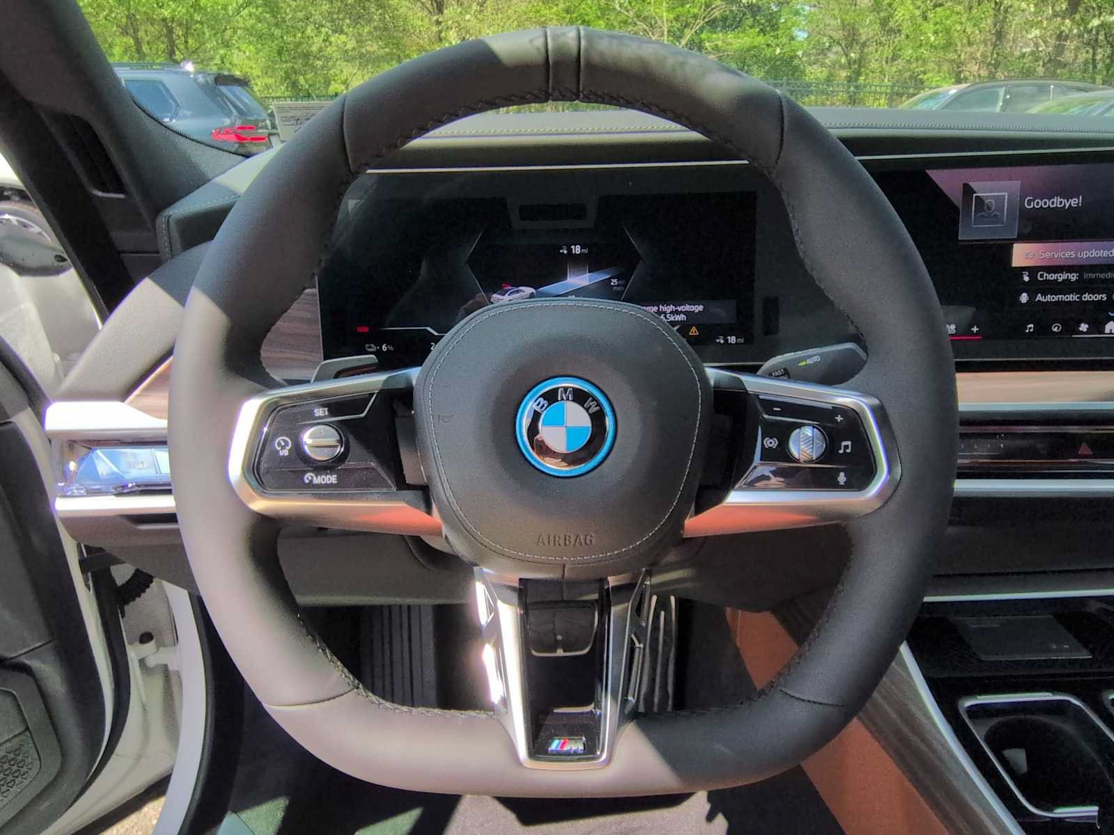 Used 2026 BMW i7 xDrive60 w/ Executive Package AWD/4WD image 25