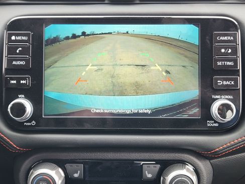 New 2025 Nissan Versa SR image 18