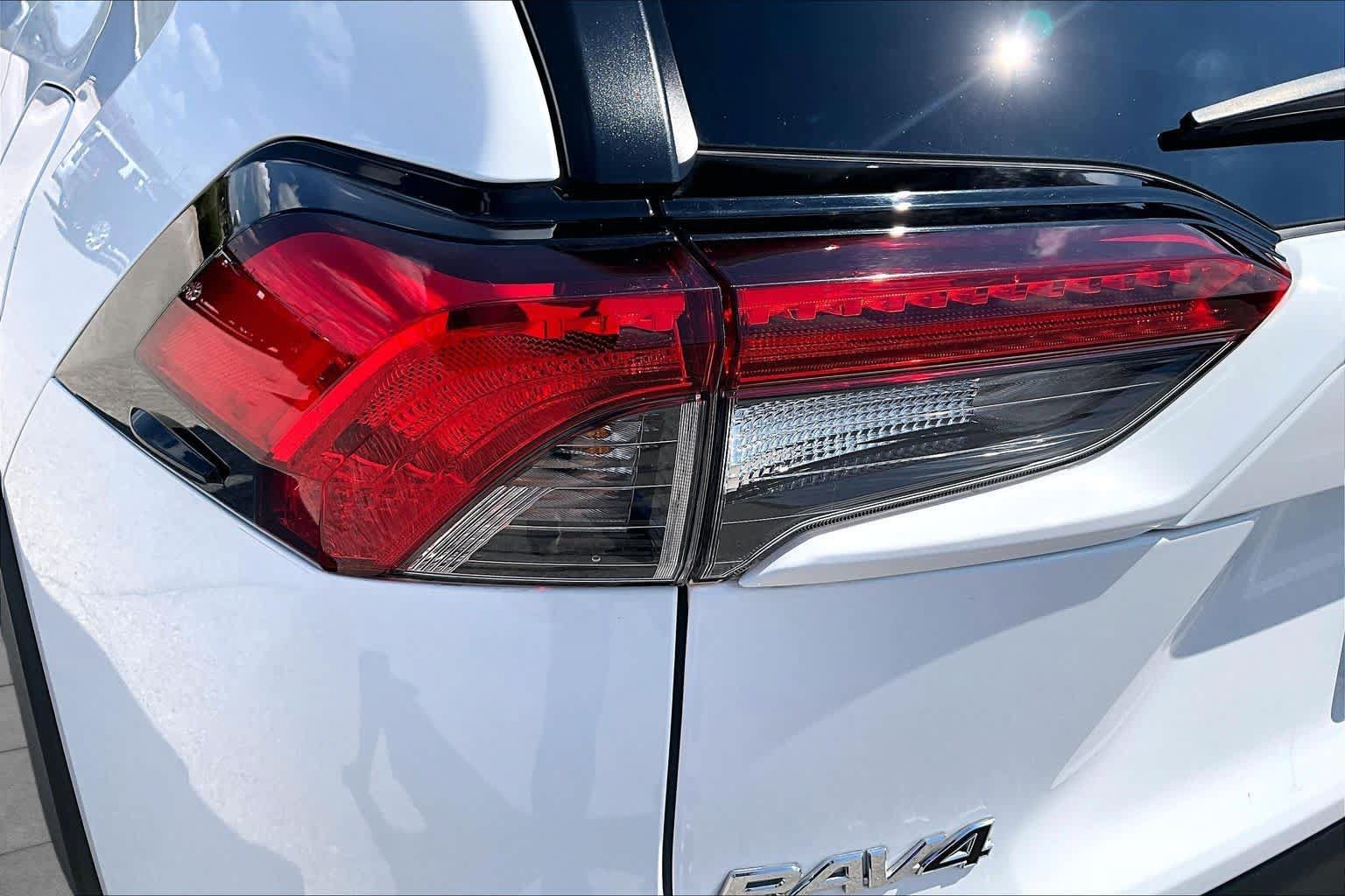 Used 2023 Toyota RAV4 XLE FWD image 29