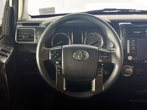 Used 2021 Toyota 4Runner TRD Off-Road AWD/4WD image 13