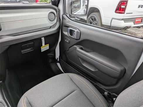 New 2026 Jeep Wrangler Unlimited Sport image 17