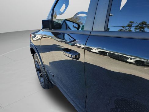 Used 2022 RAM 1500 Limited w/ Night Edition image 26