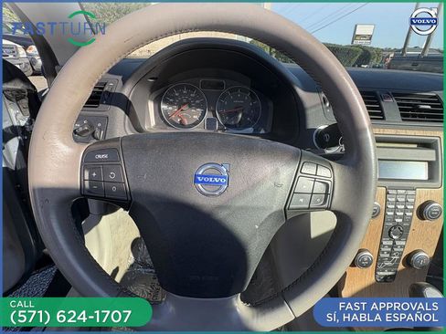 Used 2009 Volvo C70 T5 image 24