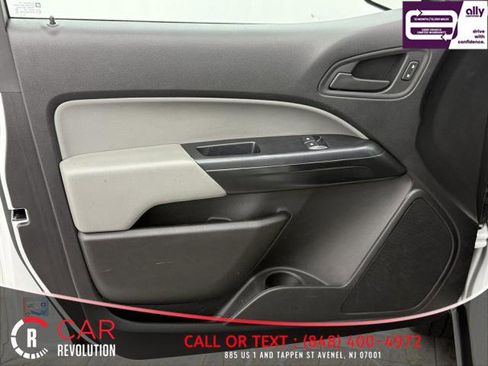 Used 2020 Chevrolet Colorado W/T image 32