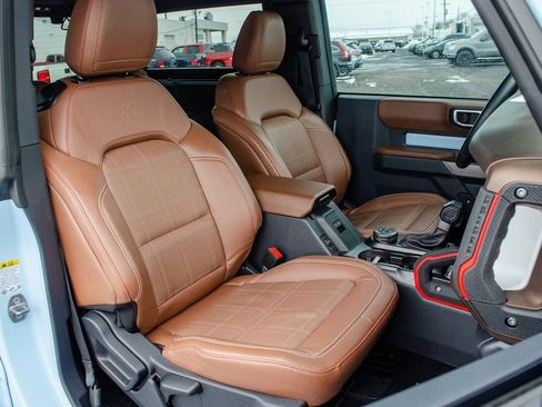 Used 2023 Ford Bronco Heritage Edition image 37