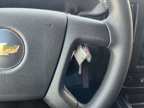 New 2025 Chevrolet Express 2500 RWD image 30