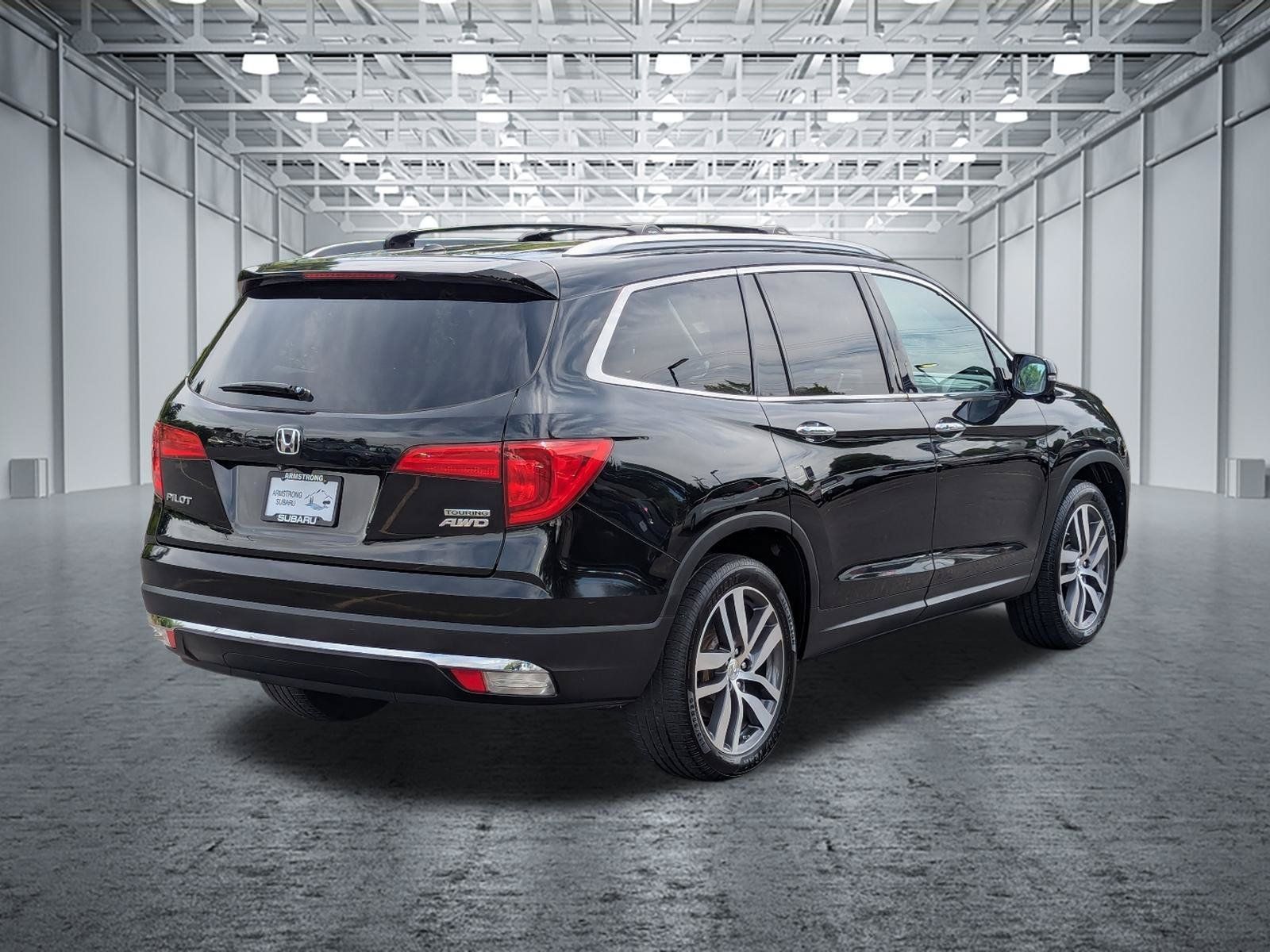 Used 2016 Honda Pilot Touring image 5