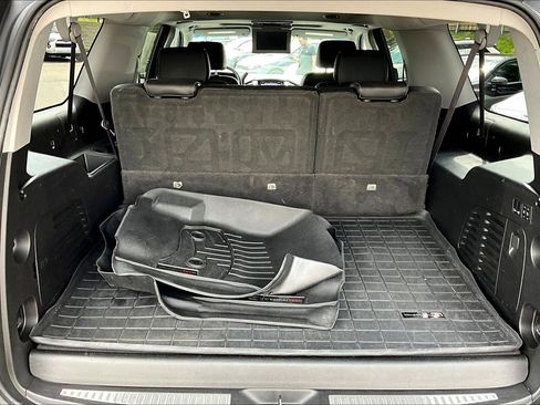 Used 2016 Chevrolet Suburban LTZ AWD/4WD image 38