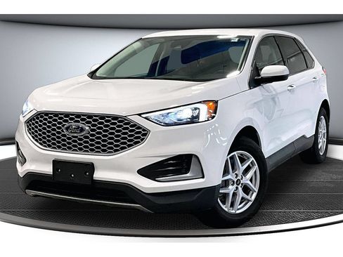 Used 2024 Ford Edge SEL AWD/4WD image 15