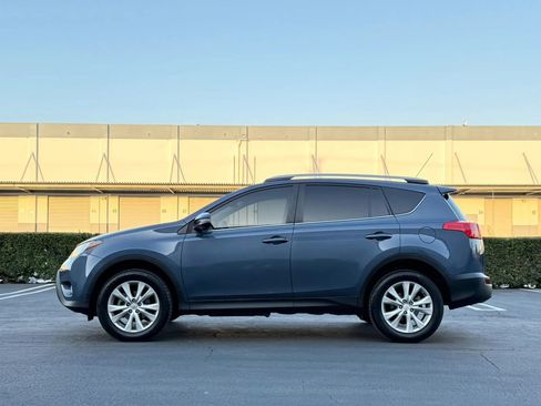 Used 2013 Toyota RAV4 Limited FWD image 6