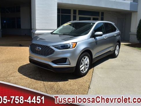 Used 2024 Ford Edge SEL AWD/4WD image 5