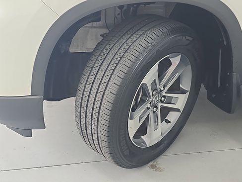 Used 2024 Honda Pilot EX-L image 33