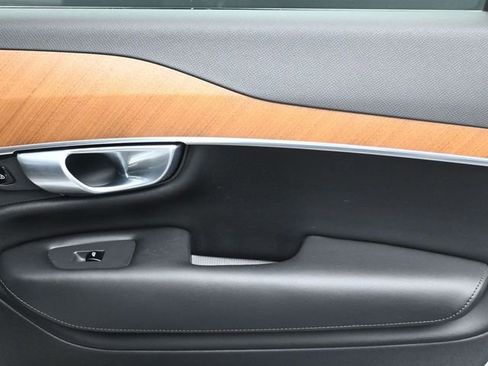 Used 2023 Volvo XC90 B6 Plus w/ Protection Package Premier image 30