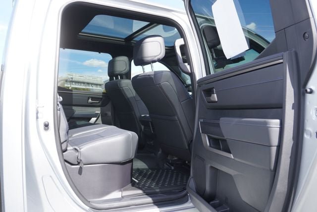 Used 2026 Toyota Tundra Platinum AWD/4WD image 24